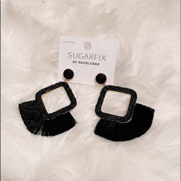 Jewelry - NWT Black Square Tassel Statement Dangle Earrings